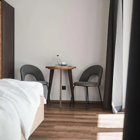 Garni Appartement Karnatsch Partschins Buitenkant foto