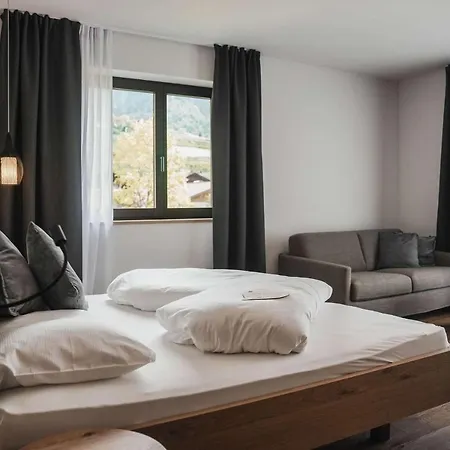 Garni Appartement Karnatsch Partschins Buitenkant foto